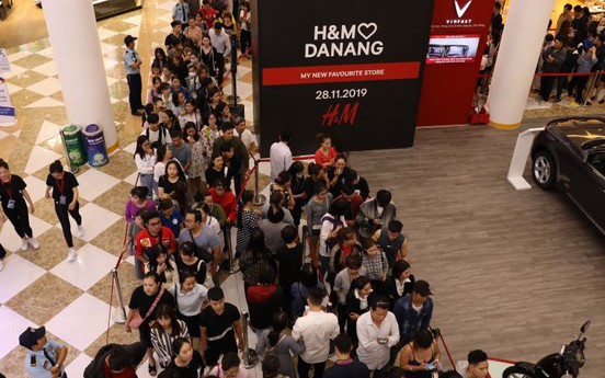Swedish retailer H&M opens first Da Nang store
