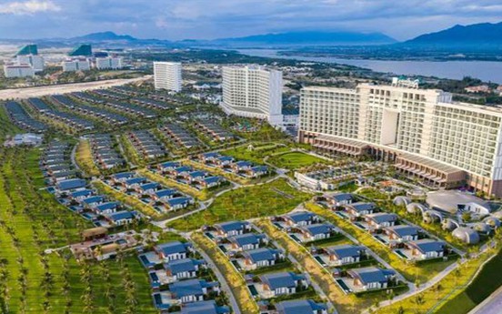 Khanh Hoa warns about illegal sale of tourism real estate projects to foreigners