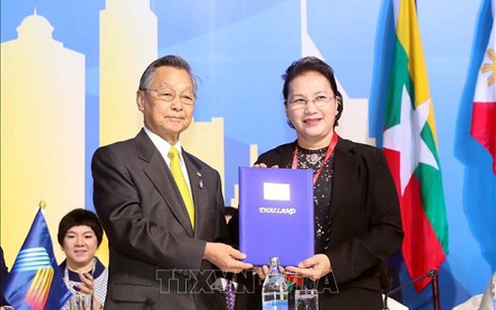 Việt Nam tiếp nhận chức Chủ tịch luân phiên AIPA