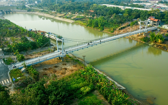 Mục sở thị những cây cầu đẹp như tranh trong lòng thành phố xanh Ecopark