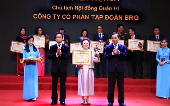 Chủ tịch Tập đoàn BRG được vinh danh “Doanh nhân Việt Nam tiêu biểu 2019“