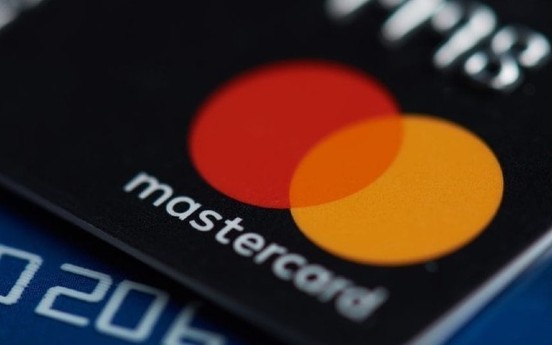Các ngân hàng Việt Nam kiến nghị Visa và MasterCard miễn, giảm nhiều loại phí