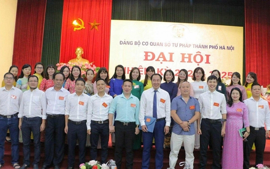 Tự hào - Người Pháp luật & Xã hội