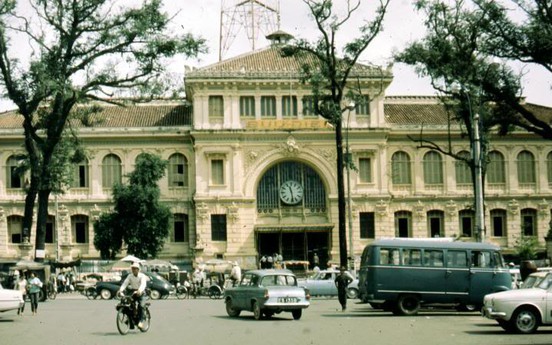 Bức tranh Sài Gòn xưa và nay - Sự giao thoa độc đáo giữa kiến trúc và văn hóa