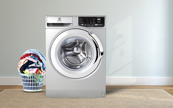 Máy giặt cửa trước giảm giá mạnh sau Tết