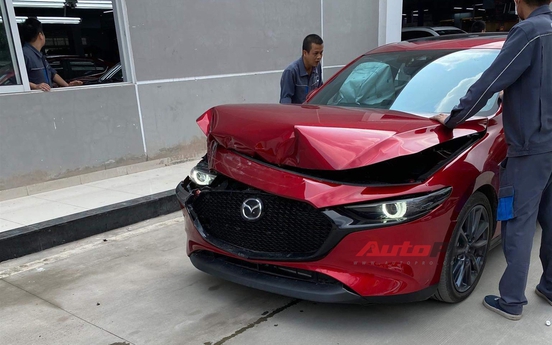 Mazda 3 2020 "toang đầu" nghi do lỗi phanh tự động