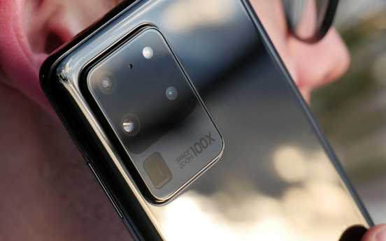 Samsung gỡ bỏ bản cập nhật của Galaxy S20 Ultra sau lỗi màn hình xanh