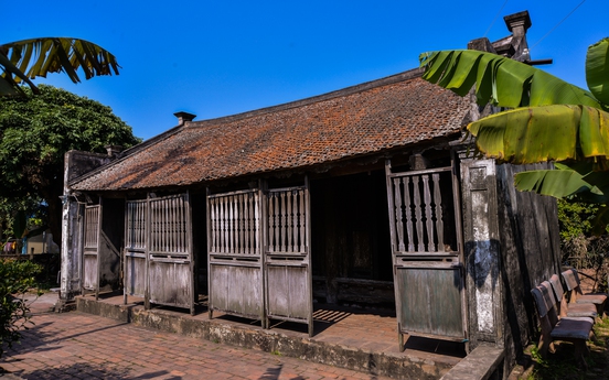 Ngôi nhà Bá Kiến hơn 100 tuổi ở làng Vũ Đại