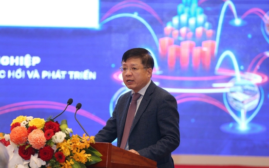 Kinh tế Việt Nam 2023: Cơ hội để “vượt điểm nghẽn” 