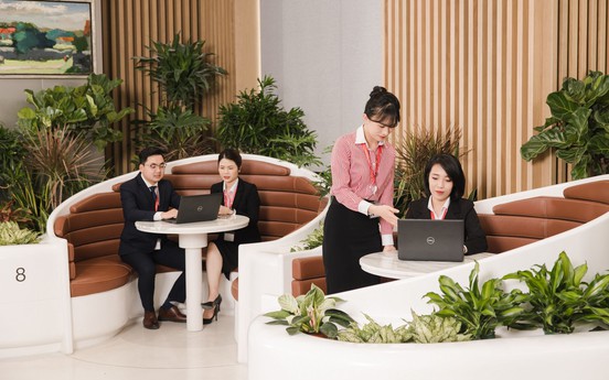 Các tòa nhà hội sở Techcombank được trao chứng nhận “năng lượng xanh 5 sao”: Khẳng định vị thế nơi làm việc tốt nhất châu Á