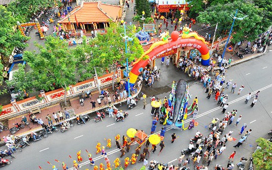 Long Hải cần sớm có quảng trường lễ hội