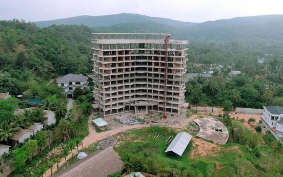 Phú Quốc: Chủ đầu tư xin tự nguyện tháo dỡ công trình 12 tầng xây dựng trái phép