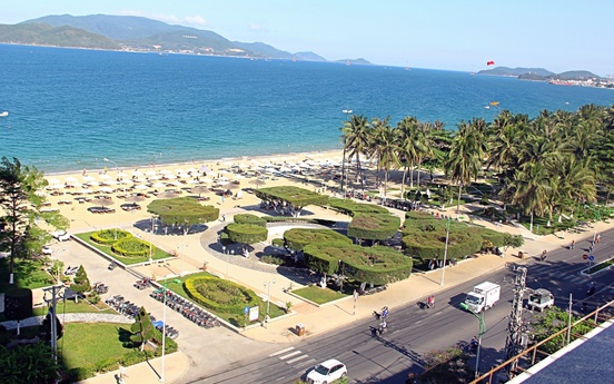 Quy hoạch khu vực ven biển Nha Trang theo hướng ưu tiên phục vụ công cộng