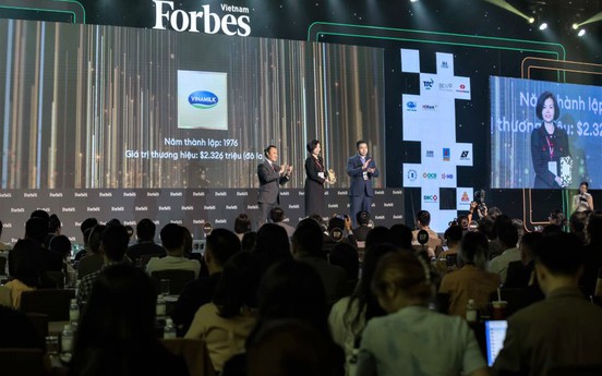 Vinamilk – Thương hiệu “tỷ USD” duy nhất trong Top 25 thương hiệu F&B dẫn đầu của Forbes Việt Nam