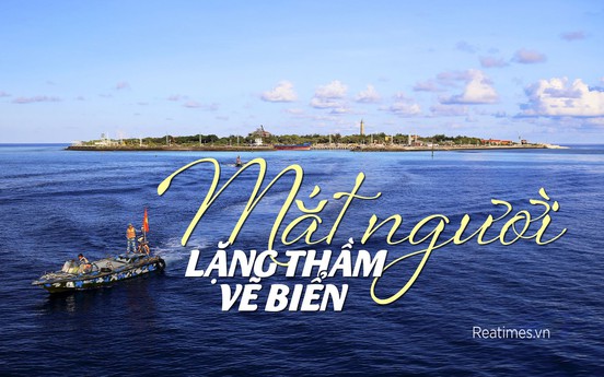 Mắt người lặng thầm vẽ biển