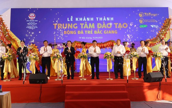 Hanoi FC khánh thành Trung tâm đào tạo bóng đá trẻ Bắc Giang