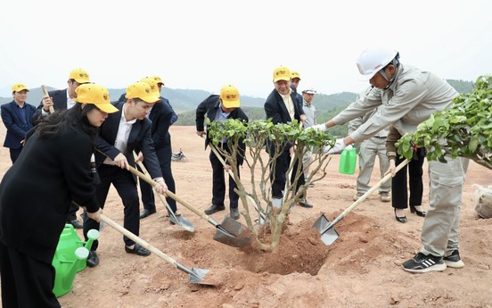 Phát động trồng cây phủ xanh 16ha dự án sân golf tại tỉnh Phú Thọ