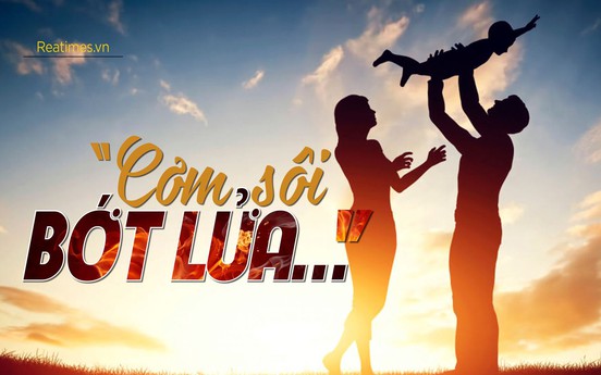 “Cơm sôi bớt lửa…”