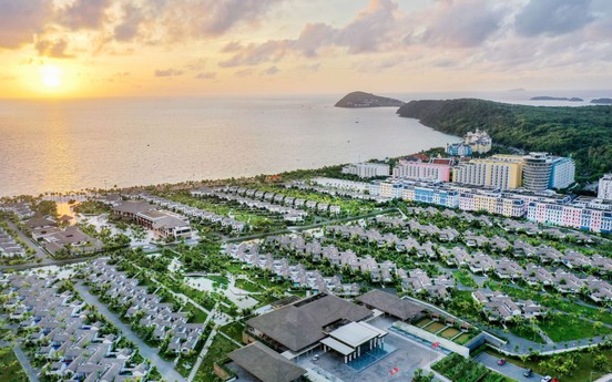 Hành lang xanh an toàn chào đón du khách tại Nam Phú Quốc