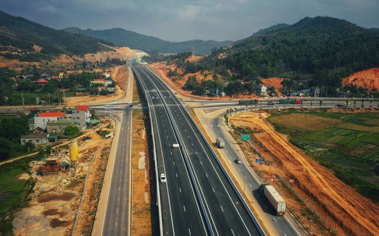 “Soi“ tiến độ 11 dự án thành phần cao tốc Bắc - Nam