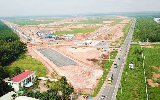 Lo giá vật liệu tăng cao “thổi“ chi phí đầu tư sân bay Long Thành