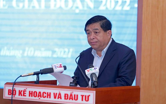 Bộ trưởng Nguyễn Chí Dũng: Xây dựng chương trình phục hồi để không lỡ nhịp phát triển kinh tế