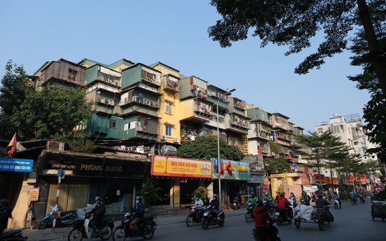 Khâm Thiên, mùa tưởng nhớ