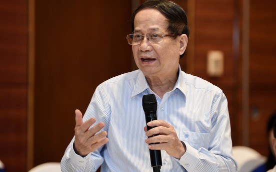 PGS.TS Ngô Trí Long: “Lùi thời gian trả nợ phù hợp với tình thế cấp bách của thị trường bất động sản“