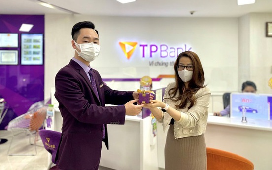 TPBank tặng nữ khách hàng những món quà đặc biệt dịp 8/3