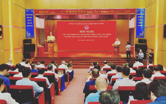 Vietcombank tham gia Hội nghị “Các giải pháp đẩy mạnh thực hiện cuộc vận động “Người Việt Nam ưu tiên dùng hàng Việt Nam”