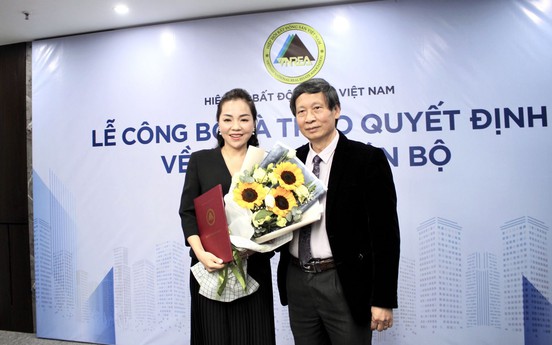 Bà Cao Thị Thanh Nga được bổ nhiệm làm Phó Viện trưởng Viện Nghiên cứu Bất động sản Việt Nam 