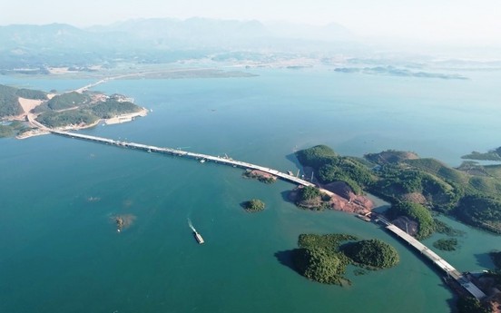 BĐS Vân Đồn hưởng lợi từ tuyến cao tốc dài nhất Việt Nam