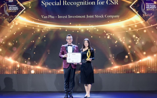Văn Phú - Invest nhận giải thưởng danh giá PropertyGuru Vietnam Property Awards 2022