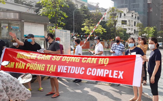  Cư dân chung cư Việt Đức Complex kêu cứu vì căn hộ để ở biến thành văn phòng giữa dịch Covid-19