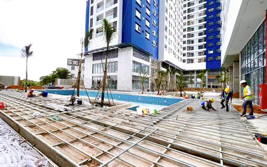 Bình Dương: Bàn giao căn hộ trước khi hoàn thành dự án, C-Holdings hưởng lợi lớn