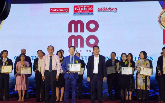 MoMo vào TOP 100 sản phẩm – Dịch vụ Tin & Dùng Việt Nam 2019