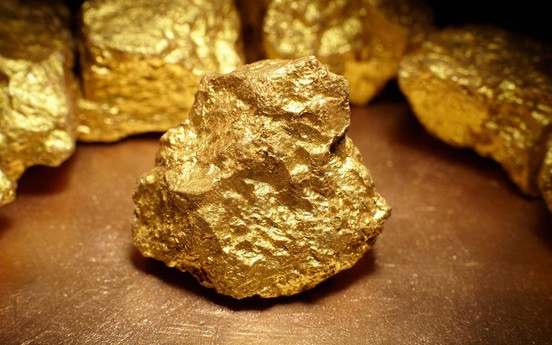 Những yếu tố nào đã đẩy giá vàng tăng vượt mức 1.900USD/ounce?