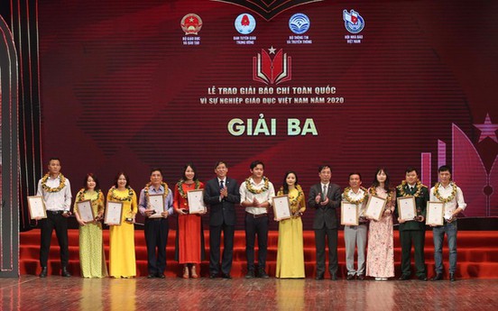 Giải báo chí Vì sự nghiệp Giáo dục Việt Nam có giải đặc biệt lên tới 60 triệu