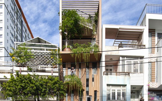 Kiến trúc độc đáo của ngôi nhà mô phỏng hình dạng cây xanh giữa lòng Sài Gòn