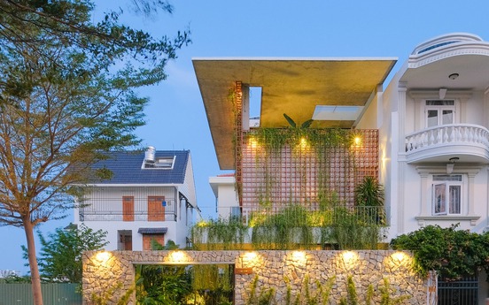 Chiêm ngưỡng ngôi nhà với kiến trúc nhiệt đới đương đại, tinh giản trong từng đường nét 
