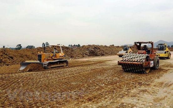 Giá vật liệu tăng “phi mã“, nhà thầu làm cao tốc Bắc - Nam thua lỗ