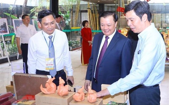 Phát huy nguồn lực văn hóa xây dựng Thủ đô phát triển bền vững