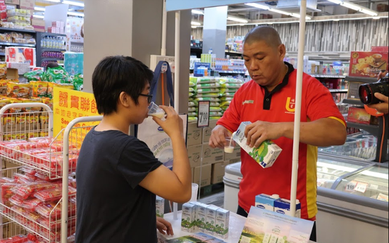 Sữa tươi organic của Vinamilk 'bắt sóng' người tiêu dùng Singapore