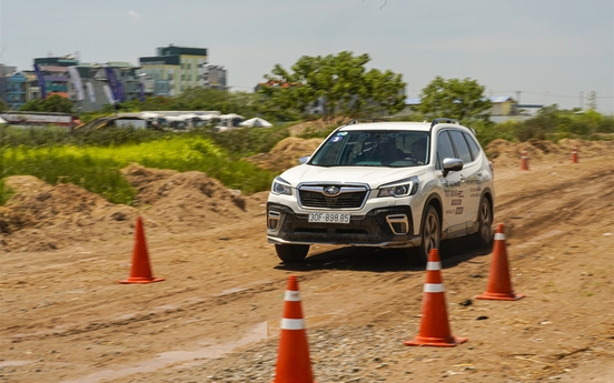 Trải nghiệm "phá" Subaru Forester tại Hà Nội
