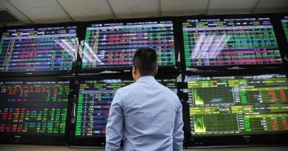 Nâng hạng thị trường chứng khoán đến năm 2025: Mục tiêu và giải pháp