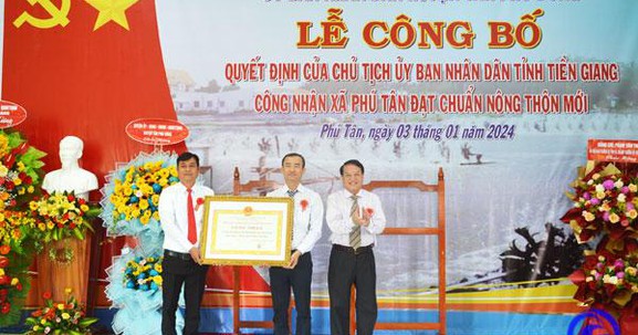 Tỉnh Tiền Giang có 100% xã đạt chuẩn nông thôn mới