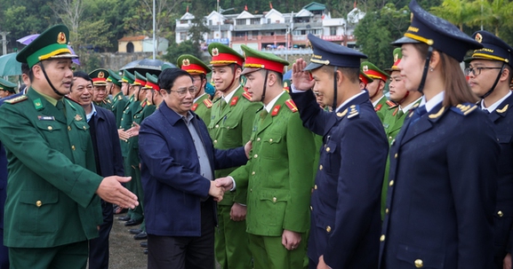 Thủ tướng Phạm Minh Chính: Cao Bằng cần đẩy mạnh phát triển kinh tế cửa khẩu