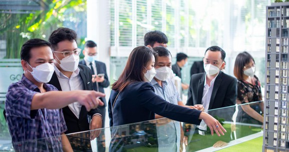 Bước chuyển mình của lực lượng môi giới bất động sản