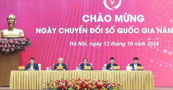 Thủ tướng: Chính phủ quyết tâm chuyển đổi số sâu rộng, toàn diện, thực chất, hiệu quả