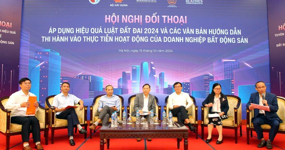 Hội nghị Đối thoại “Tuyên truyền, phổ biến, thực thi hiệu quả chính sách, pháp luật về đất đai, nhà ở, kinh doanh bất động sản”